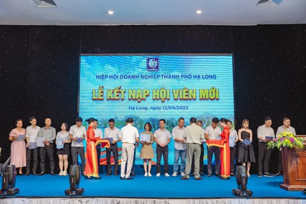 Kết nạp thành viên hội doanh nghiệp thành phố Hạ Long