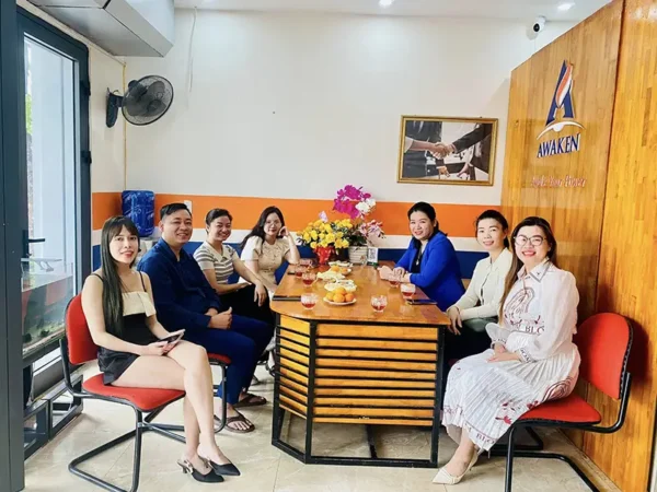 Chi hội DN trẻ thăm hỏi thành viên